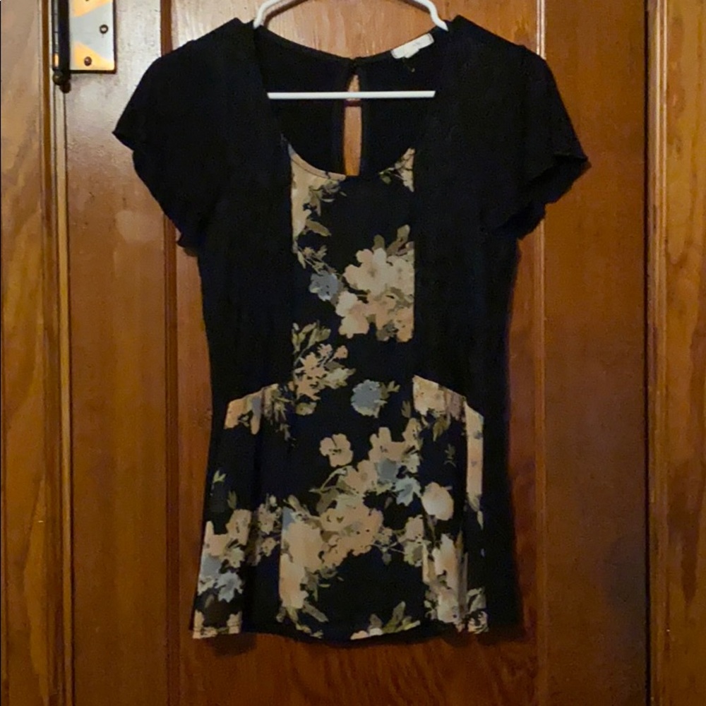 Floral pattern blouse